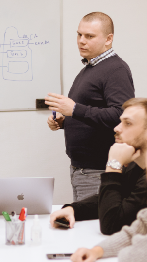 about ecommercespacesrl.fun.company history
